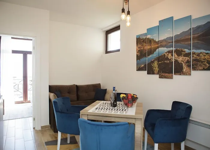 Dvori Sky View E14 - Free Private Parking Apartment