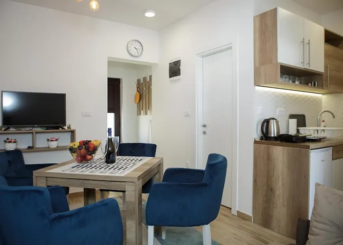 Dvori Sky View E14 - Free Private Parking * Kopaonik